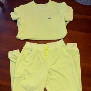 Figs Women’s Medium Sea Mist Set